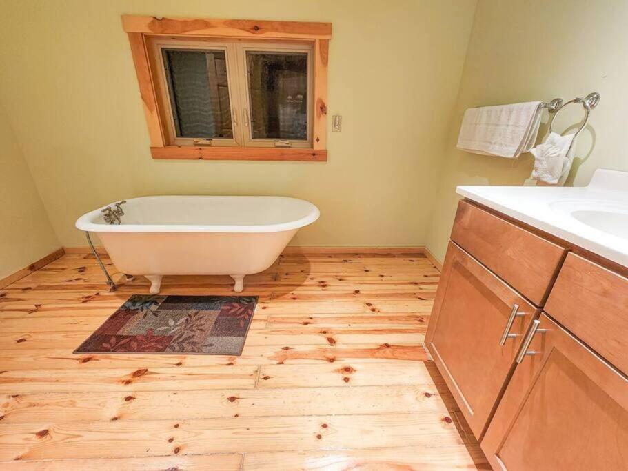 Wilderness Vista Retreat Villa Reed City Bagian luar foto